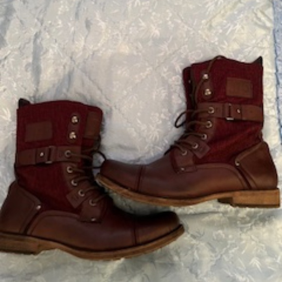 LA Burgundy Boots - Picture 4 of 7